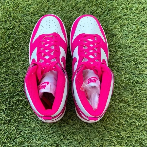 Nike Dunk High - Picture 3 of 5